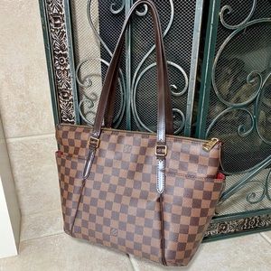 Authentic Louis Vuitton Totally PM Damier Ebene